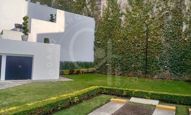 Amplio departamento en ALPINIA Lomas Verdes