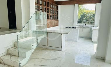 Venta y renta de casa en Vista del Valle