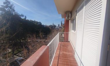 Departamento en Venta - Calle Rivadavia - Segunda Seccion