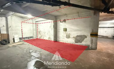 Cochera en Subsuelo en pleno Centro. Córdoba y Falucho.