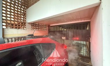 Cochera en Subsuelo en pleno Centro. Córdoba y Falucho.