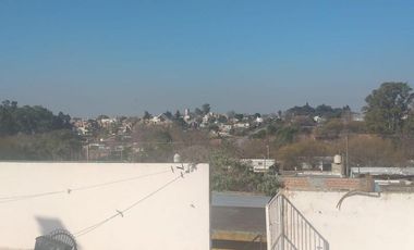 LOCAL, CASA Y DEPENDENCIAS. OPORTUNIDAD