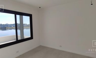 Casa en venta a la laguna barrio Santa Ana Villanueva