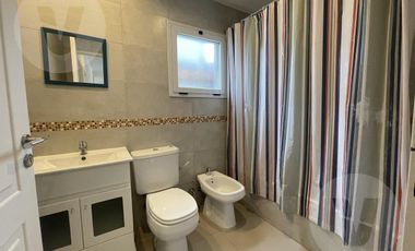 Casa en venta con renta - Barrio Santa Ines, Canning