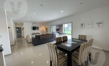 Casa en venta con renta - Barrio Santa Ines, Canning