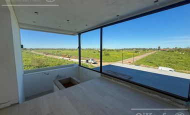 Casa 5 ambientes en obra en venta en Puerto Nizuc - Guillermo Hudson - Financiación