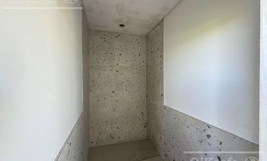 Casa 5 ambientes en obra en venta en Puerto Nizuc - Guillermo Hudson - Financiación