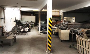 DEPOSITO / GALPON EN LANUS DE 533 M2 CON ZONIFICACION INDUSTRIAL