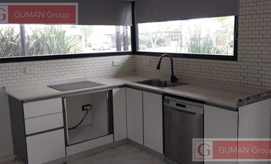 Moderna Casa en San Matias c/Pileta -OPORTUNIDAD