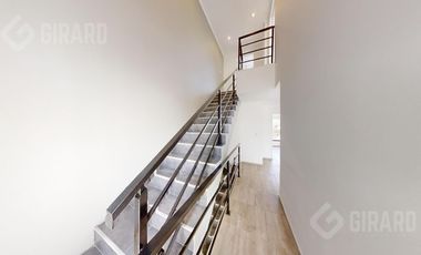 Triplex de 5 Ambientes a estrenar en Villa Primera, posesion inmediata