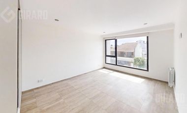 Triplex de 5 Ambientes a estrenar en Villa Primera, posesion inmediata