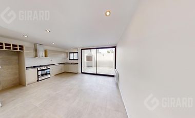 Triplex de 5 Ambientes a estrenar en Villa Primera, posesion inmediata