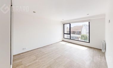 Triplex de 5 Ambientes a estrenar en Villa Primera, posesion inmediata