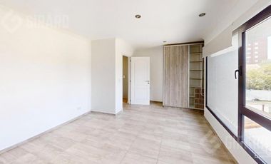 Triplex de 5 Ambientes a estrenar en Villa Primera, posesion inmediata