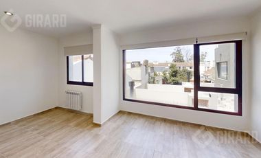 Triplex de 5 Ambientes a estrenar en Villa Primera, posesion inmediata