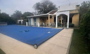 Venta Casa 3 dormitorios con jardín y pileta Pérez Santa Fe