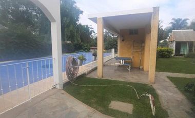 Venta Casa 3 dormitorios con jardín y pileta Pérez Santa Fe
