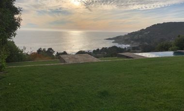 ARRIENDO POR DIA Casa caminando a las cujas en Cachagua