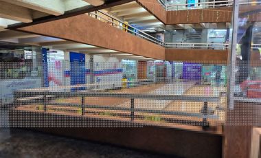 Local Comercial en Venta en Costanera Center, Tobalaba