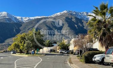 Casa en Arriendo en ALTO MACUL