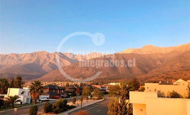 Casa en Arriendo en ALTO MACUL