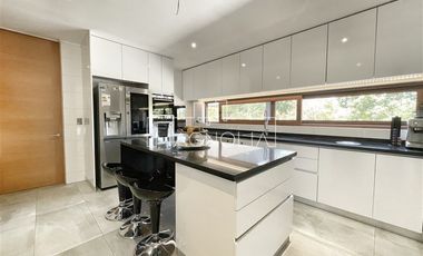 Casa en Venta en Condominio Algarrobal
