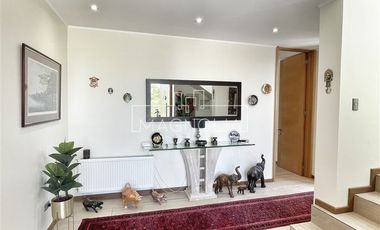 Casa en Venta en Condominio Algarrobal