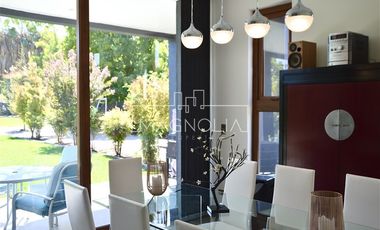 Casa en Venta en Condominio Algarrobal