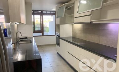 Departamento en Arriendo en Laredo 8405