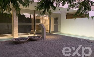 Departamento en Arriendo en Laredo 8405