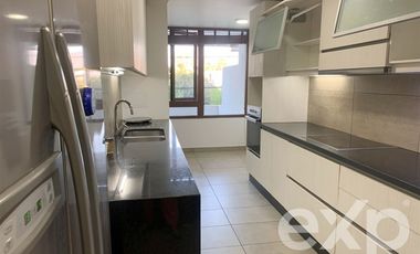 Departamento en Arriendo en Laredo 8405