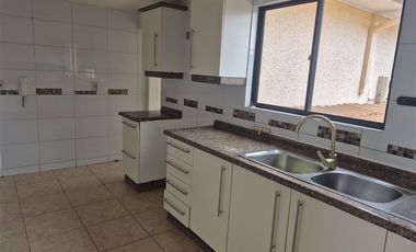 Casa en Arriendo en Circunsvalacion Juan Pablo 2