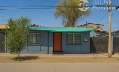 Casa en Venta en CASA EN SAN JOAQUÍN CON EXCELENTE CONECTIVIDAD Y SERVICIOS