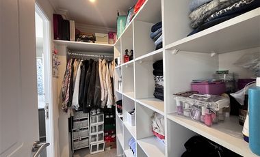 Casa en Arriendo en LOS CEIBOS 1100