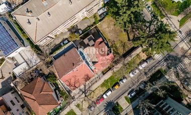Local Comercial en Arriendo en Román Díaz con Valenzuela Llanos