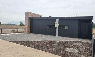 Casa en Venta en Ramon Subercaseaux con los Almendros