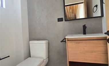 Casa en Venta en Ramon Subercaseaux con los Almendros