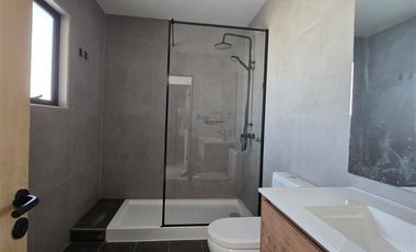 Casa en Venta en Ramon Subercaseaux con los Almendros