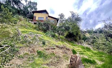 Casa en Venta en CAMINO LOS REFUGIOS / QUEBRADA VERDE