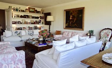 Departamento en Venta en Paul Claudel / Vitacura
