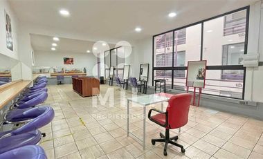 Oficina en Venta en Edificio 4 pisos múltiples espacios