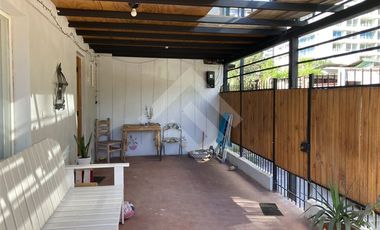 Casa en Venta en Metro Las Torres y Doctor Amador Neghme Rodríguez