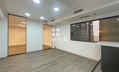 Oficina en Arriendo en Planta completa, remodelada, MUT