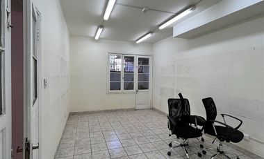 Oficina en Arriendo en Grecia con Carmen Covarrubias