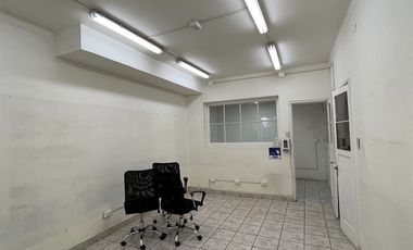 Oficina en Arriendo en Grecia con Carmen Covarrubias