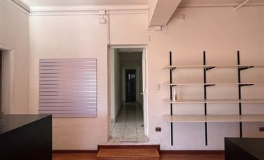 Oficina en Arriendo en Grecia con Carmen Covarrubias