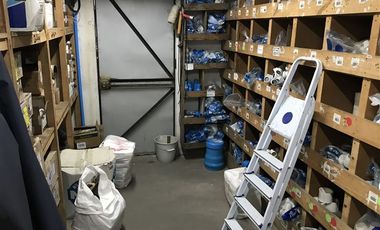 Local Comercial en Arriendo en Tabancura / Las Hualtatas