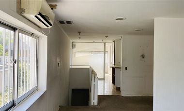 Local Comercial en Arriendo en Padre Hurtado Norte / Hualtatas