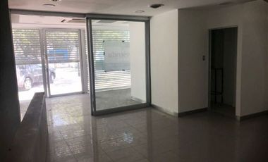 Local Comercial en Arriendo en Padre Hurtado Norte / Hualtatas