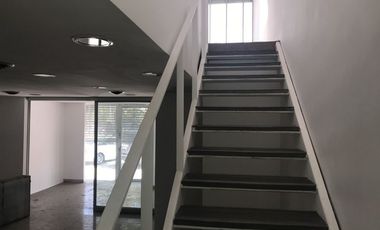 Local Comercial en Arriendo en Padre Hurtado Norte / Hualtatas